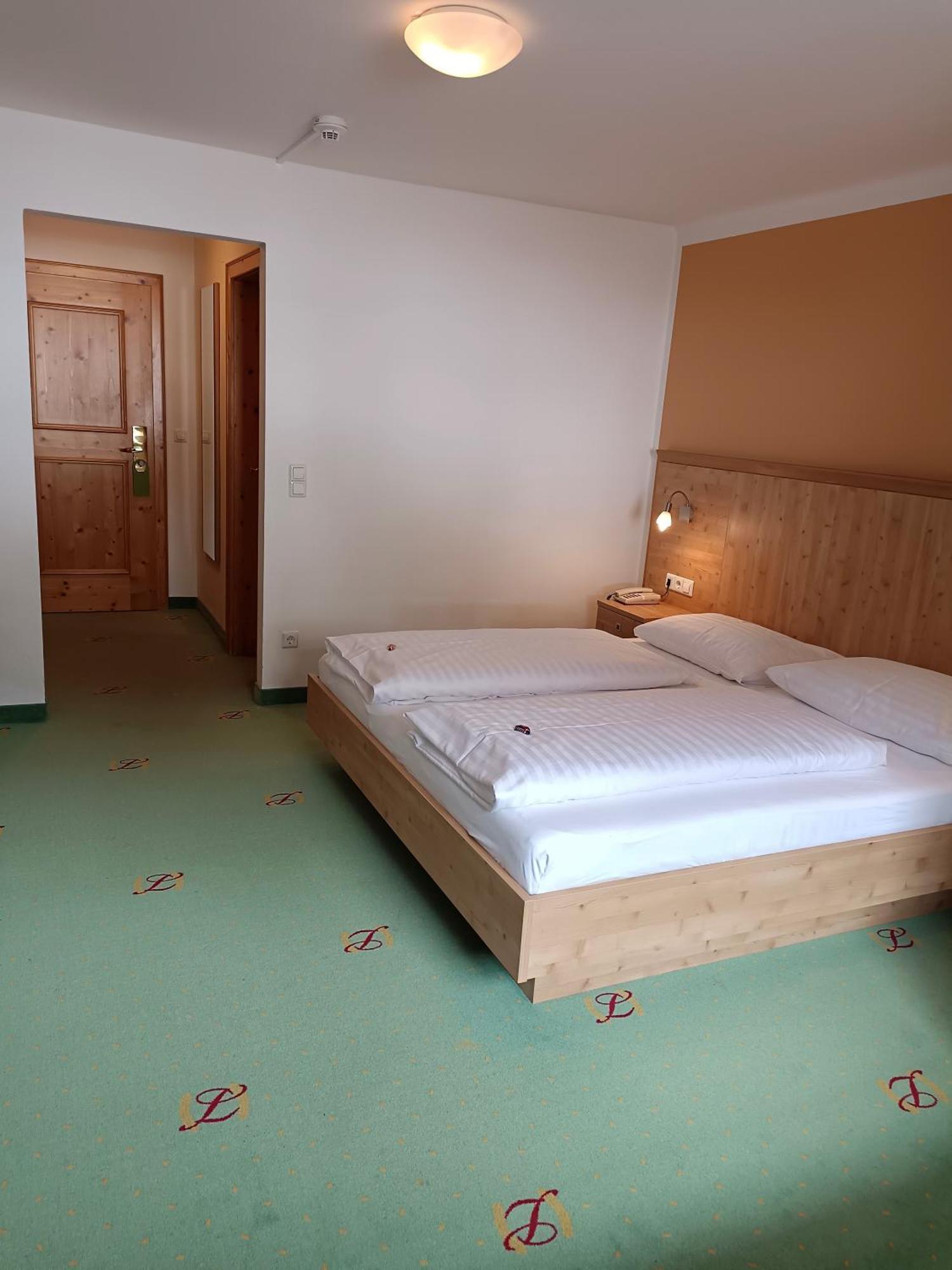 Hotel Gruenwaldkopf Obertauern Exterior foto